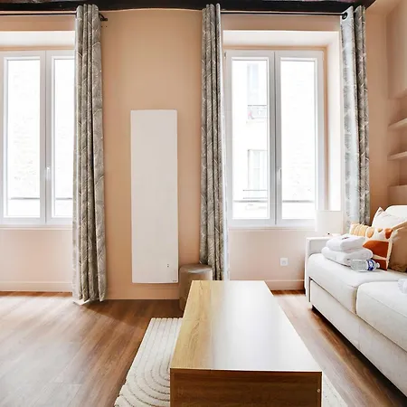 Charming Studio- 2p- Le Marais Casa vacanze *